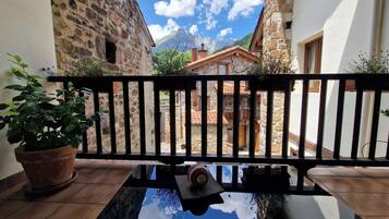 Apartamento panorámico, 2 habitaciones, vistas a la montaña | Terraza o patio