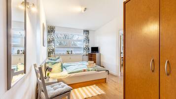 Bügeleisen/Bügelbrett, WLAN, Bettwäsche, Rollstuhlgeeignet