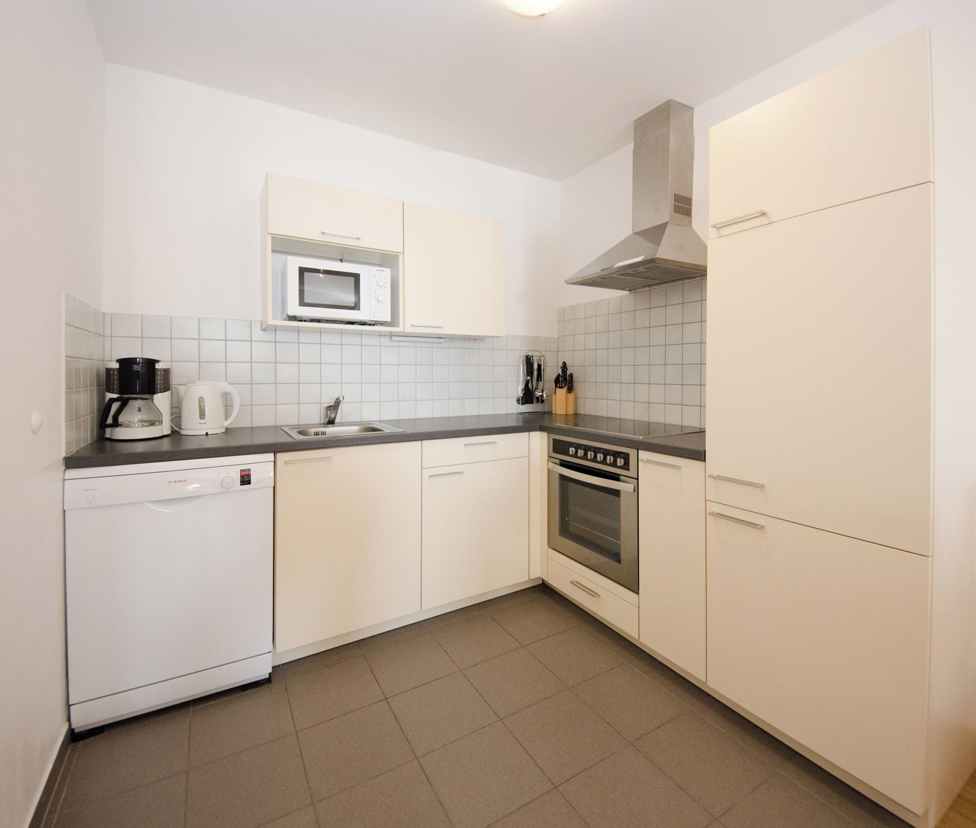 Microones, forn i placa de cuina 