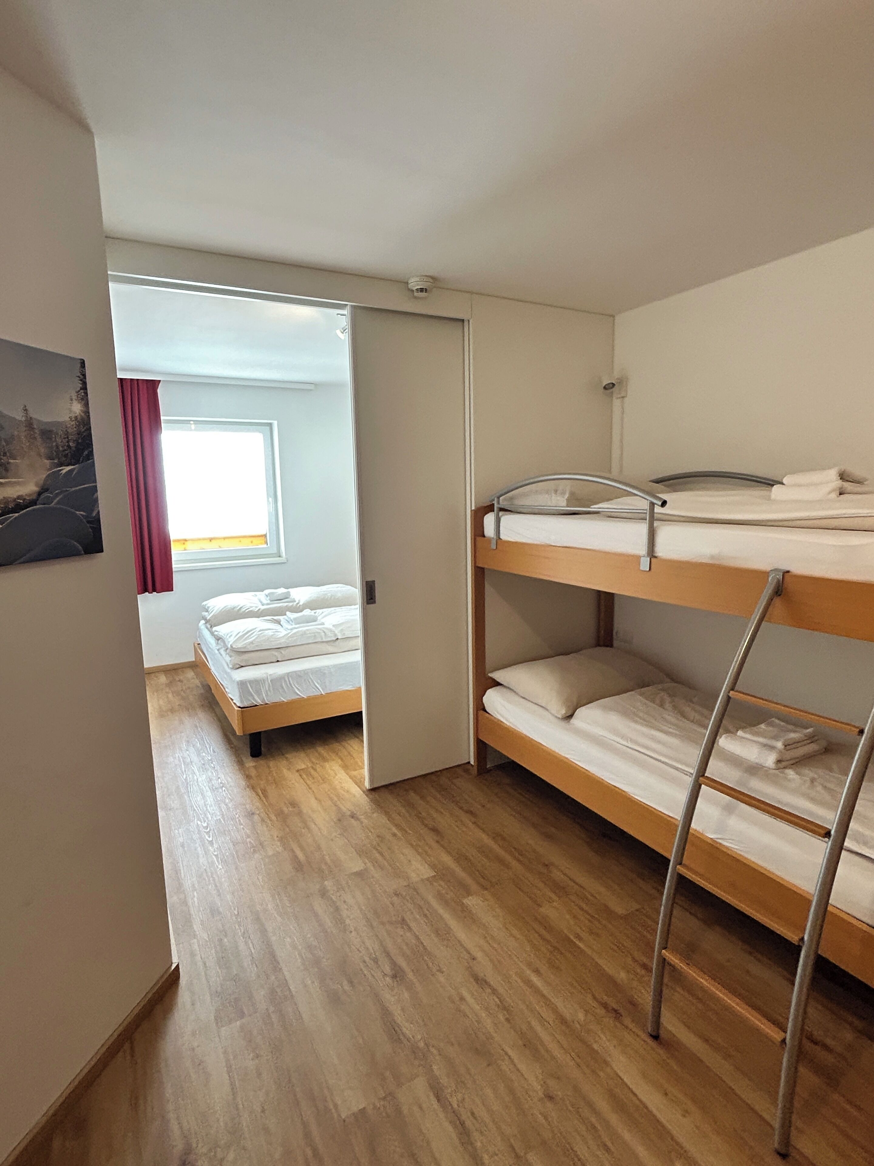 1 室のベッドルーム、WiFi、ベッドシーツ