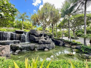 Property grounds - SUMMER SALE! Luxurious 3BR Villa Sleeps 8 - Hoolei Residences 93-3 (Kihei)