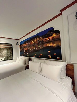 Down duvets, Select Comfort beds, minibar, in-room safe - Azen Lakeside Apartment & Hotel (Ha Noi)