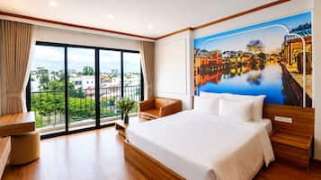 Down comforters, Select Comfort beds, minibar, in-room safe