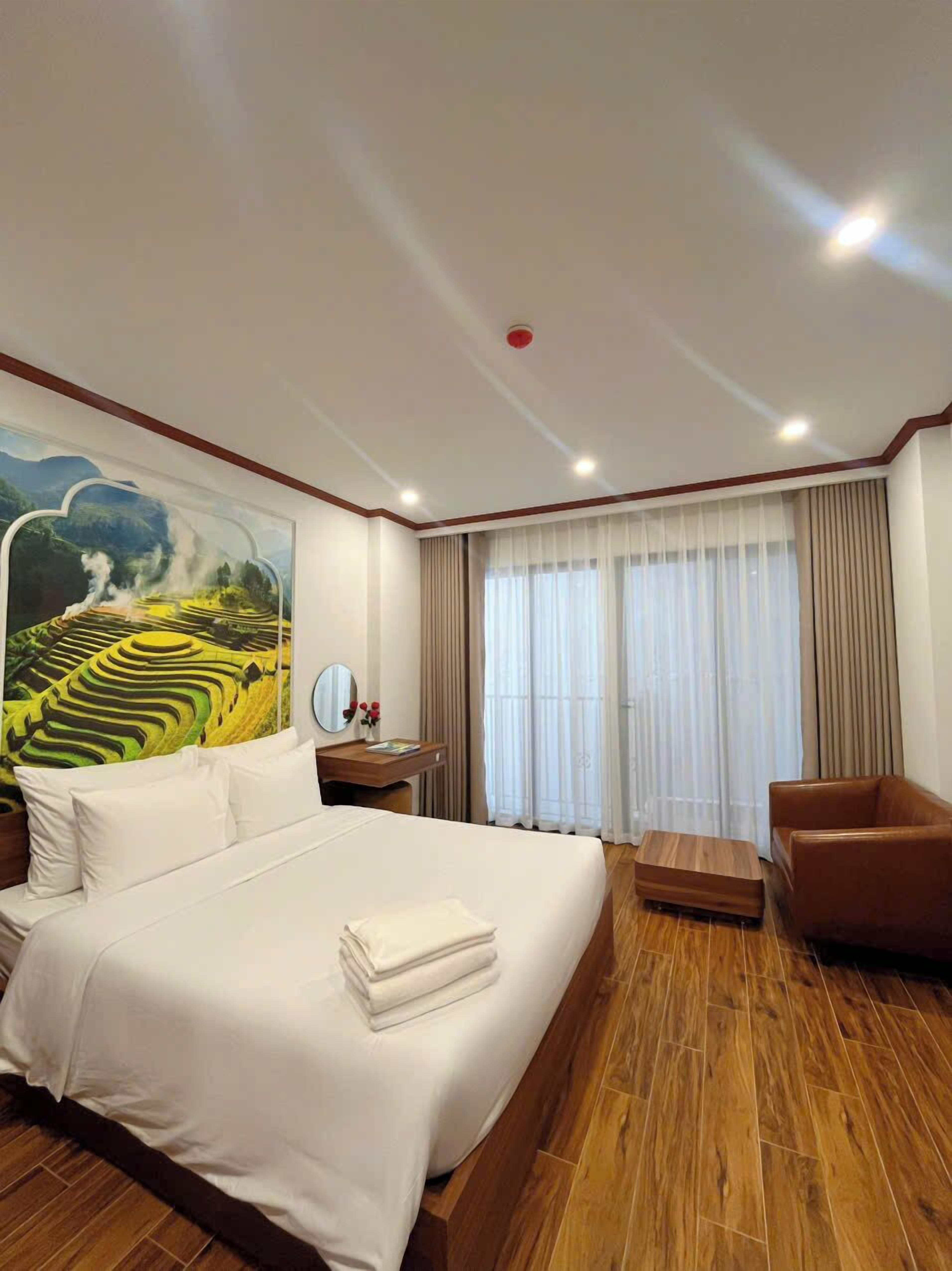 디럭스 더블룸 | 오리/거위털 이불, 셀렉트 컴포트 침대, 미니바, 객실 내 금고