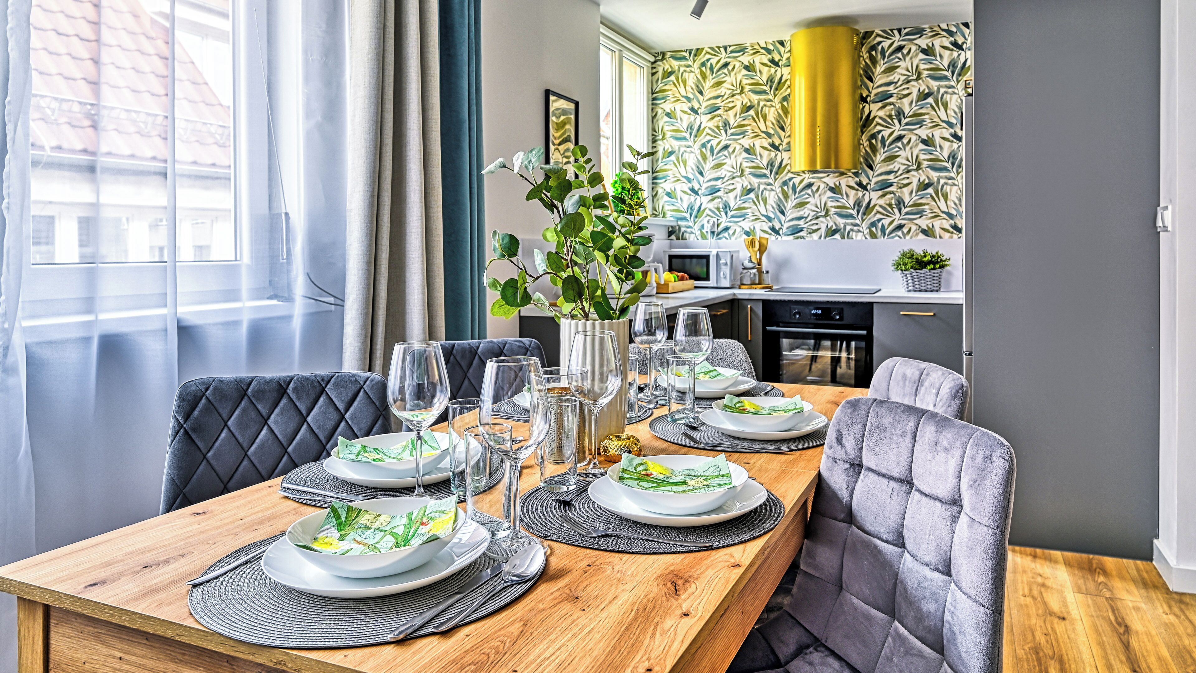 Lägenhet (5) | Matservice på rummet