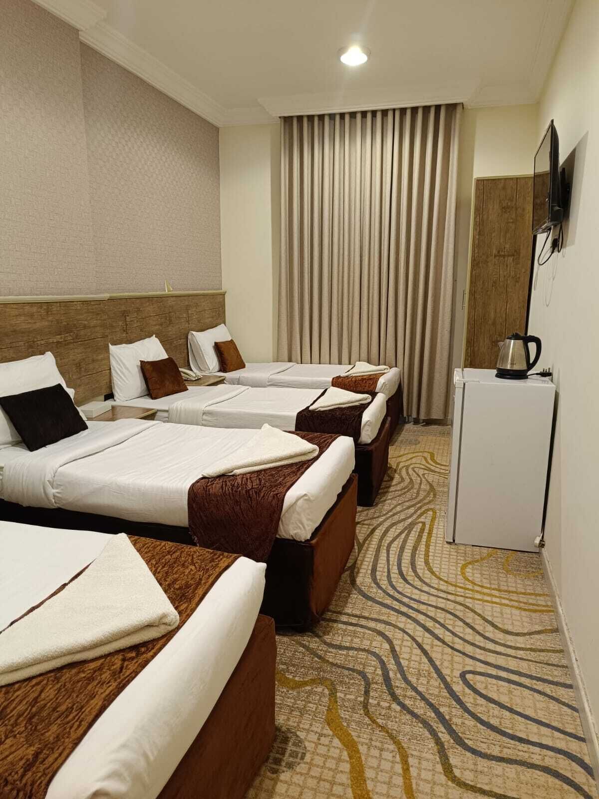 In-room safe, soundproofing, free WiFi