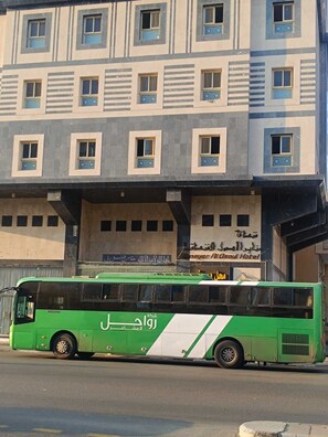 市區接駁車