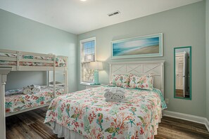 5 bedrooms, desk, iron/ironing board, travel crib - Shorely Blessed- Perfect Family Beach House w/private pool, golf cart included, just steps to beach (Murrells Inlet)