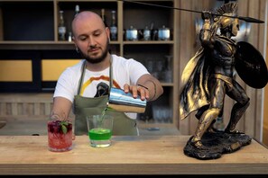 بار (في المنشاة)