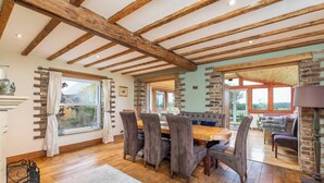 Unclassified image, 3 of 33, button - Country Retreat With hot tub Sauna (Otley)