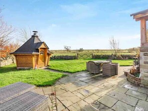 Ferienhaus, 5 Schlafzimmer, Balkon, Gartenblick | Speisen im Freien