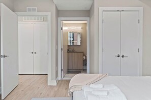 1 bedroom, desk, bed sheets
