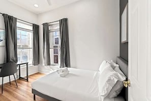 4 habitaciones, escritorio, wifi y ropa de cama