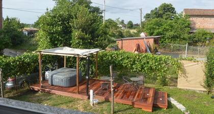 Casetta di Noah by Italita, charming apartment in the countryside near Oviglio
