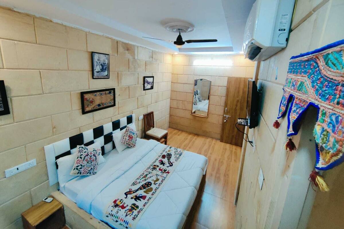 Deluxe Double Room, City View | Free WiFi