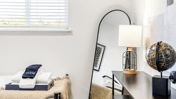 Free WiFi, bed sheets