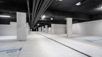 Self parking (PLN 25 per day)