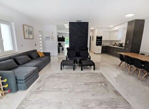 Villa, 5 Bedrooms, Private Pool, Garden View | Living area - Two-storey House With Pool (Umag)