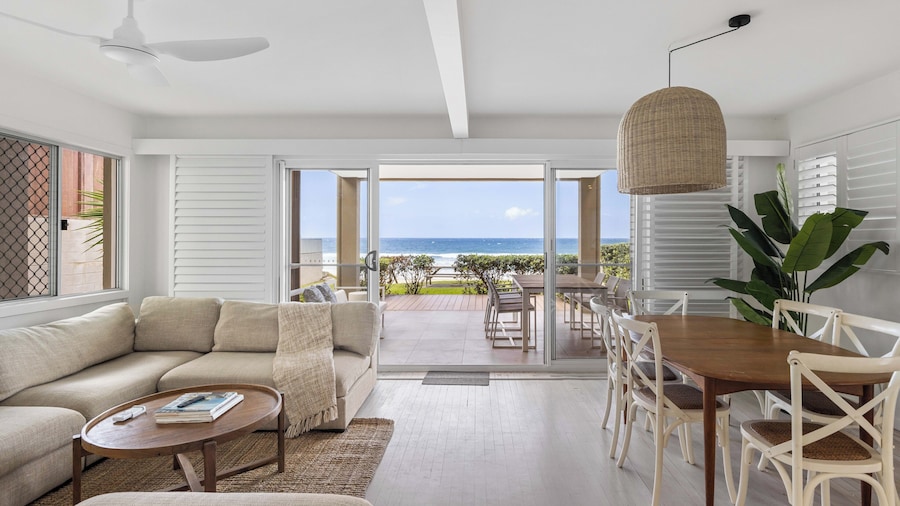 Thirty-Nine Albatross