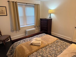 مكواة/لوح كي وواي فاي مجانًا وملاءات أسرّة