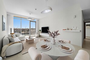 In-room dining - 2BR M Canal Front with Full Water Views (Dubai)