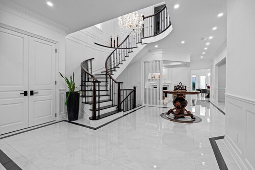 GLOBALSTAY Luxury 4 Bedroom House