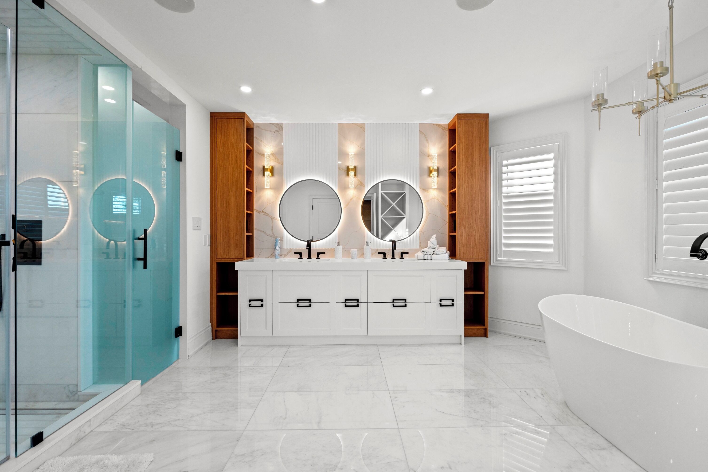Luxe huis, 4 slaapkamers, uitzicht op tuin | Badkamer | Gratis toiletartikelen, een haardroger, handdoeken, zeep