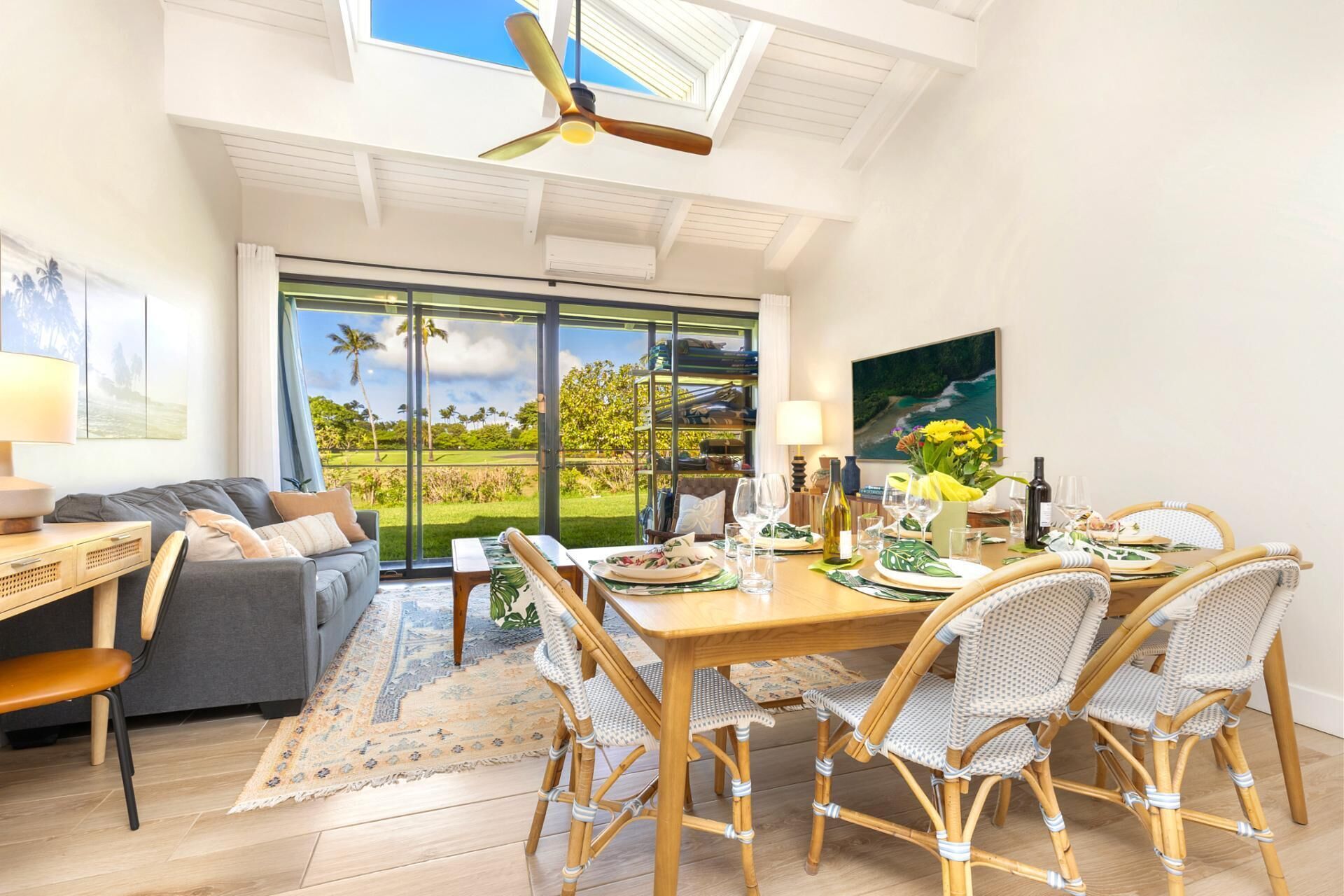 Condo (4 Bedrooms) | Tempat makan