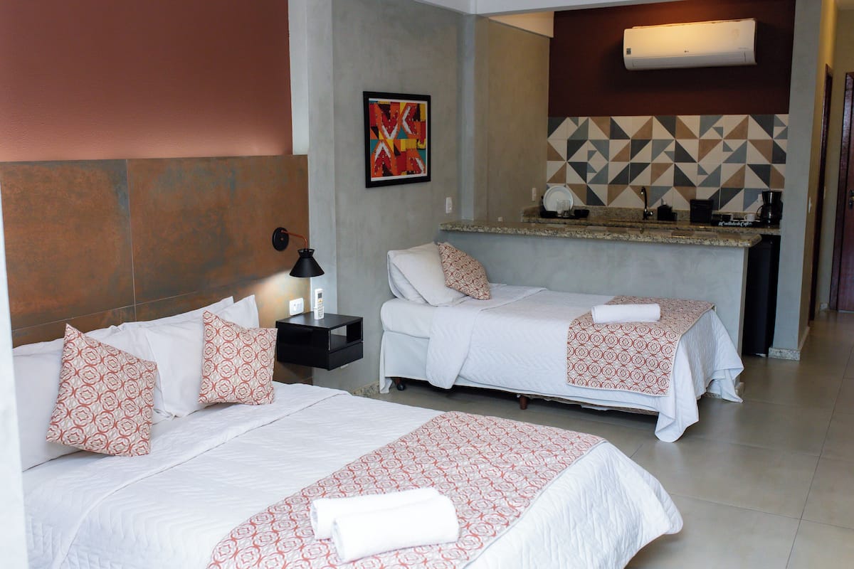 Deluxe Triple Room | Free WiFi