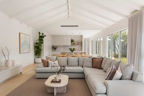 Casa | 4 habitaciones y internet 