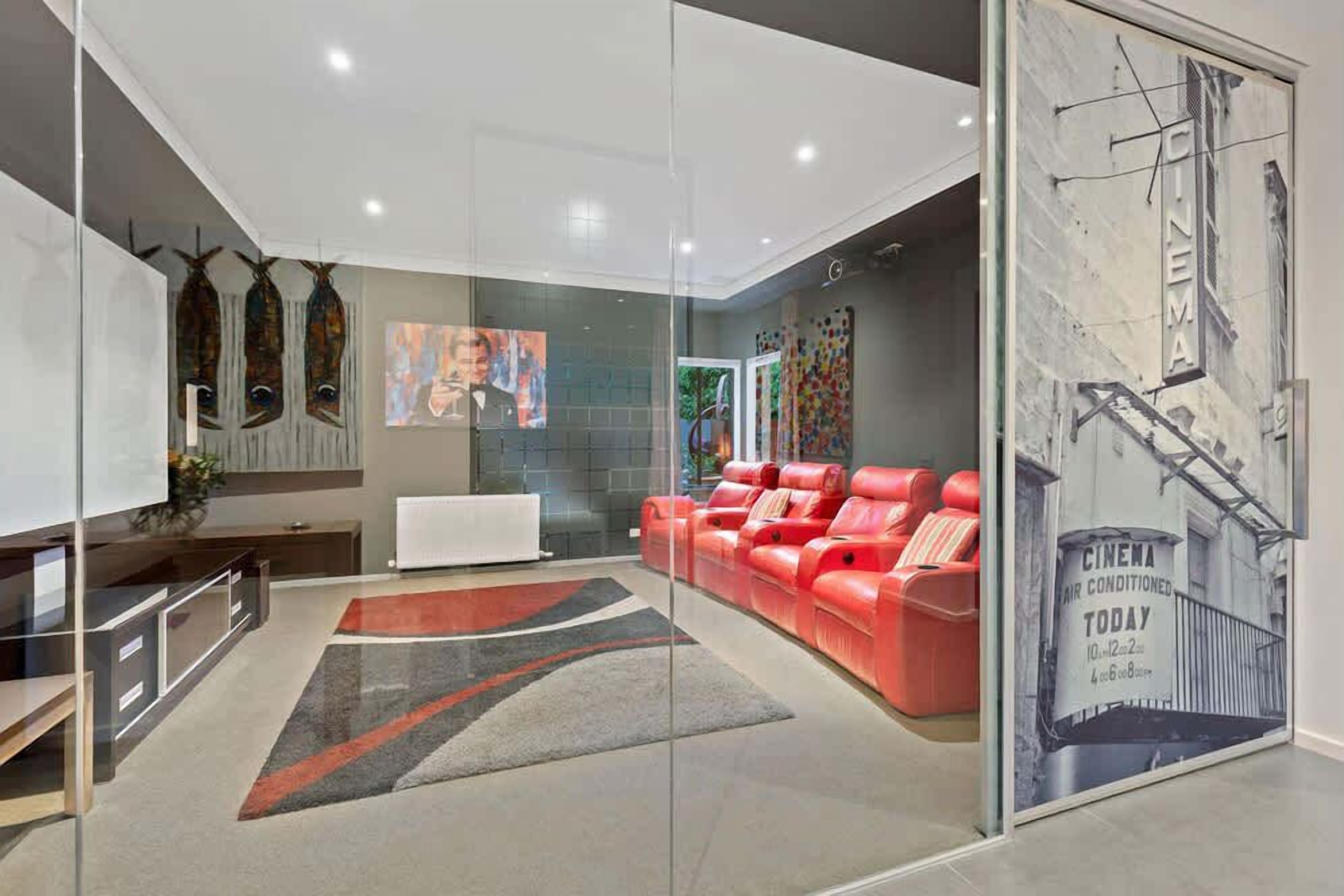 4 bedrooms, Internet