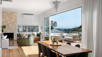 7 habitaciones y acceso a internet