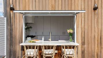 House | 7 bedrooms, Internet