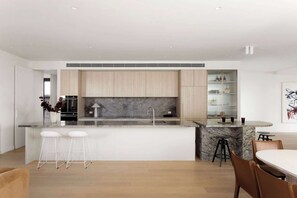 House | 5 bedrooms, Internet - Atelier Sorrento Pool Spa Walk To Beach (Melbourne)