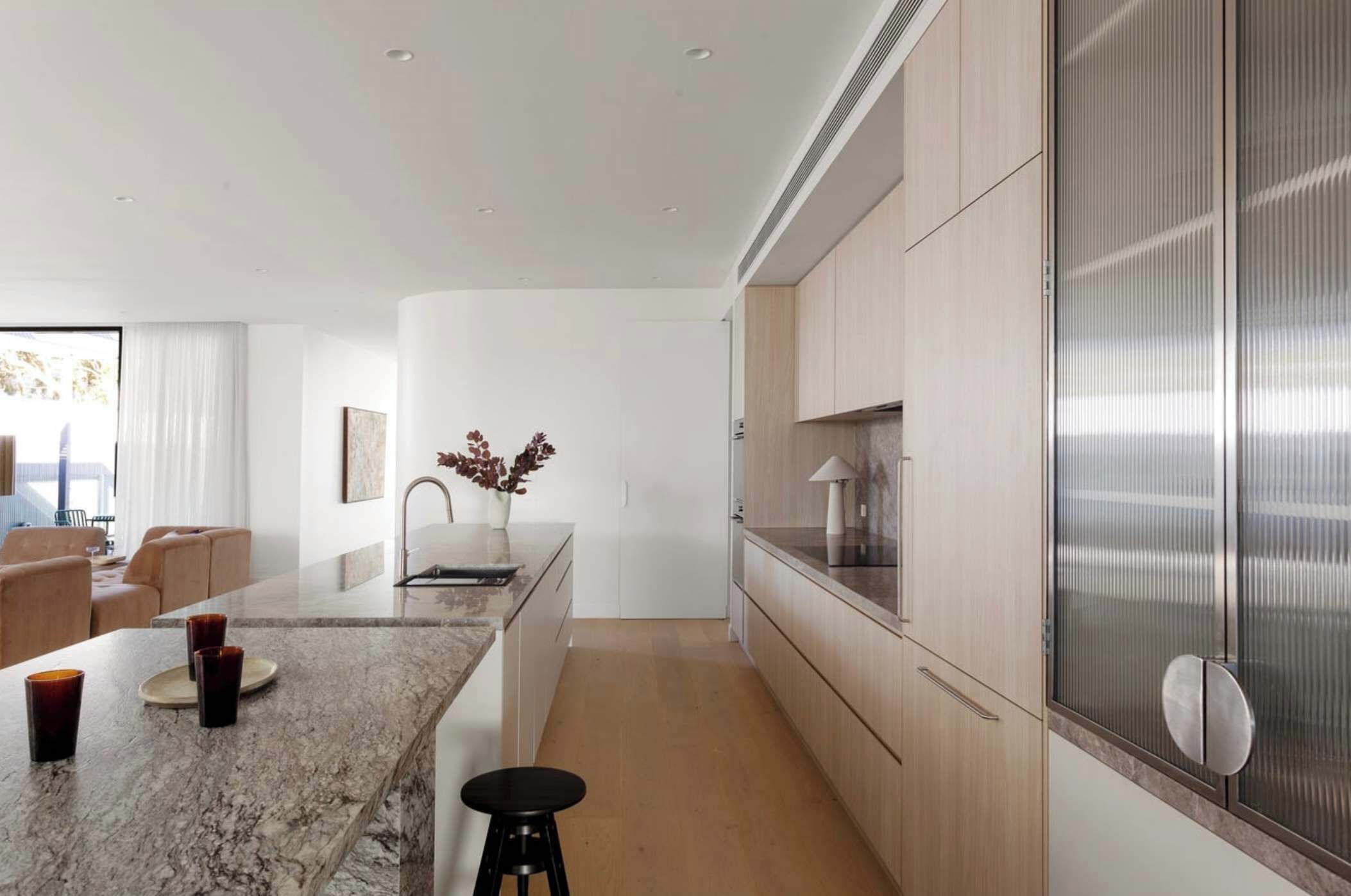 Casa | 5 quartos, acesso à internet de alta velocidade