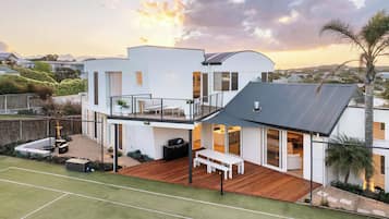 4 bedrooms, Internet