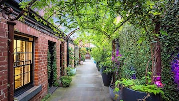 Apartamento | 2 dormitorios y Internet