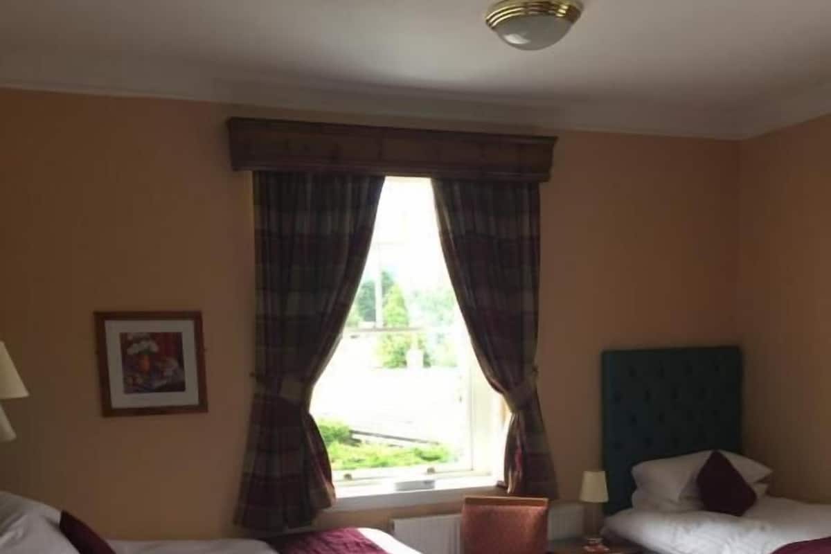 Family Quadruple Room, Mountain View | Desk, blackout drapes, iron/ironing board (on request), WiFi (free)