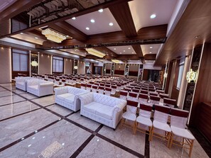 Banquet hall - Hotel Saffron Grand Thane (Thane)