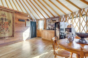 House (1 Bedroom) | Interior