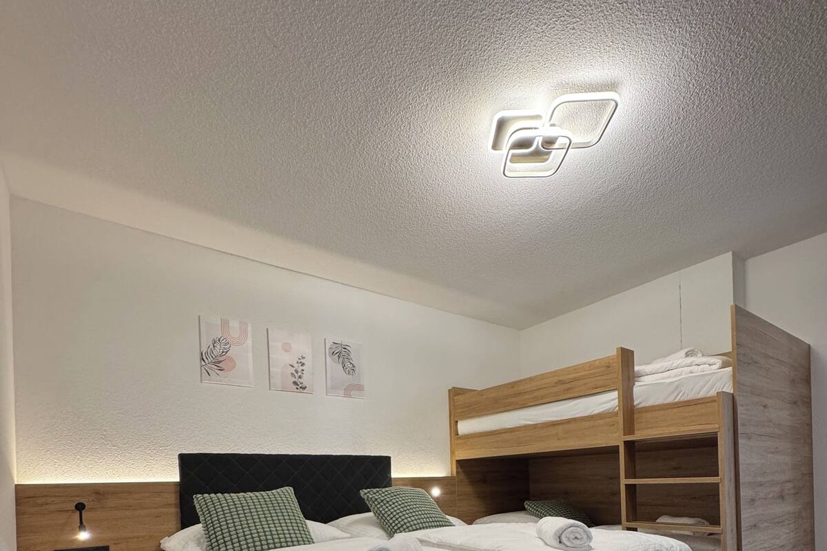 Cots/infant beds, free WiFi, bed sheets