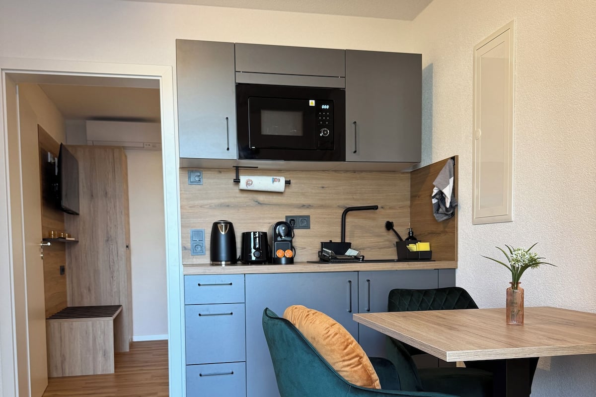 Apartemen, 1 kamar tidur | Makan di kamar