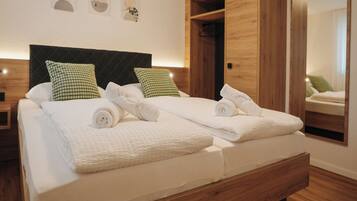 Babybetten, kostenloses WLAN, Bettwäsche