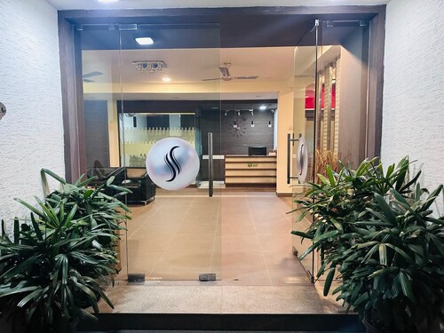2-bedroom apartment in a high end residential location in Bengaluru city Centre.