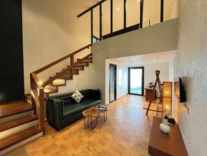 Estudio superior, vista al lago | Vista desde la habitación