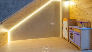 Soundproofing, free WiFi