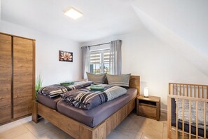 Room - Ferienhaus Anton Günther – Komfort im Erzgebirge mit Garten und Parkplatz (Bernsbach)