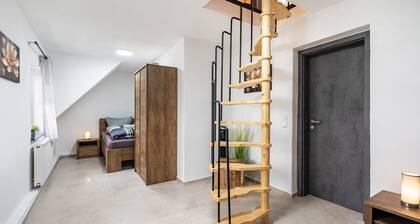 Ferienhaus Anton Günther – Komfort im Erzgebirge mit Garten und Parkplatz