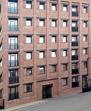 Exterior - Bright & Contemporary 1BED Apartment in Birmingham (Birmingham)