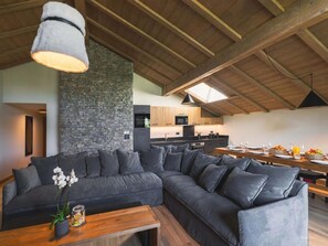 Apartment | Living area - Spacious Alpine Apartment With Jacuzzi (Combloux)